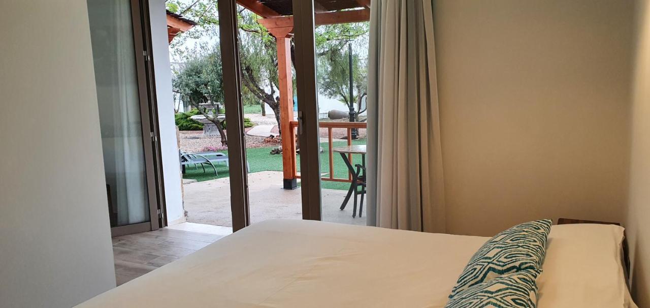 Artmonia Ξενοδοχείο Castalla Εξωτερικό φωτογραφία