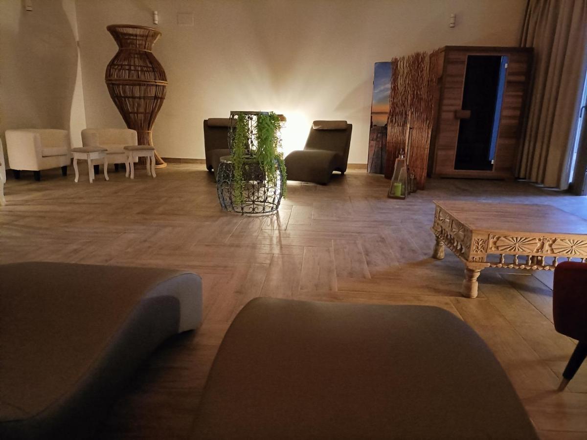 Artmonia Ξενοδοχείο Castalla Εξωτερικό φωτογραφία