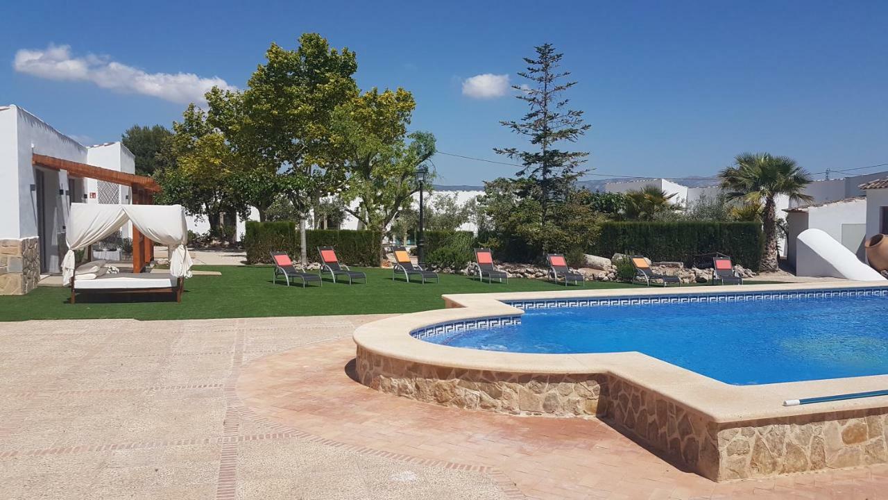 Artmonia Ξενοδοχείο Castalla Εξωτερικό φωτογραφία